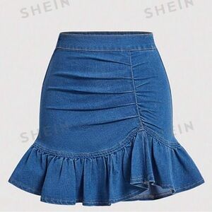 SHEIN mini skirt.
